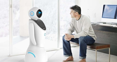 小覓機(jī)器人sDeno 賣萌實(shí)干兩不誤，家用商用一把抓